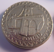 Load image into Gallery viewer, 2005/6/7/8 Four ROYAL MINT £1 ONE POUND COINS BRIDGES &amp; SHIELD EF-UNC POUCH
