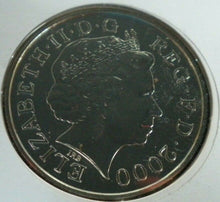 Load image into Gallery viewer, 1900-2000  HM QUEEN ELIZABETH THE QUEEN MOTHER MEMORIAL BUNC £5 COINCOVER PNC
