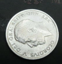 Load image into Gallery viewer, 1918 GEORGE V BARE HEAD FIRST COIN HALF 1/2 CROWN SPINK 4011 CROWNED SHIELD Cc5
