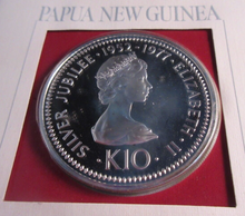 Load image into Gallery viewer, 1977 PAPUA NEW GUINEA COMMEMORATING ROYAL VISIT/SILVER JUBILEE PNC IN ALBUM
