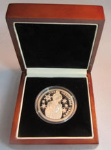 Load image into Gallery viewer, 2009 THE CHRISTMAS CROWN TRISTAN DA CUNHA SILVER £5 CROWN WITH INSET GEM BOXED
