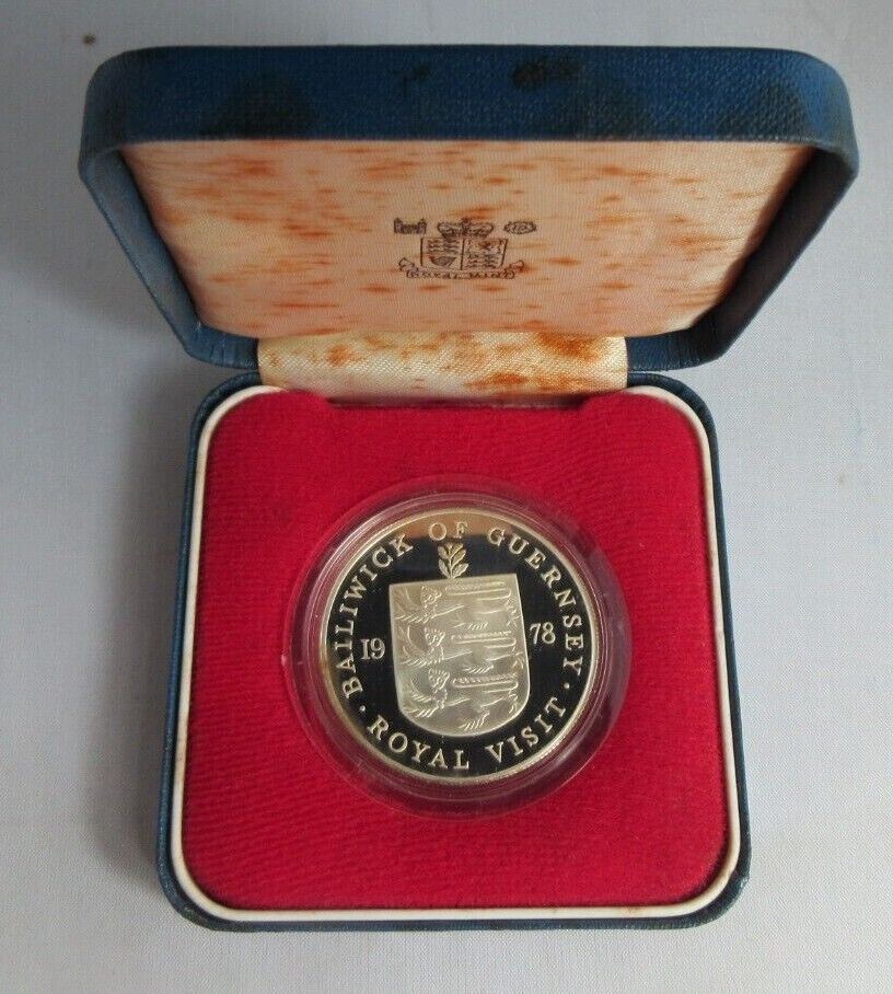 1978 ROYAL VISIT OF GUERNSEY SILVER PROOF ROYAL MINT 25p CROWN COIN R/MINT BOX