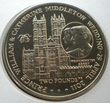 Load image into Gallery viewer, 2011 THE DUKE &amp; DUCHESS OF CAMBRIDGE A ROYAL LIFE PUBLIC LIFE £2 COIN COVER PNC
