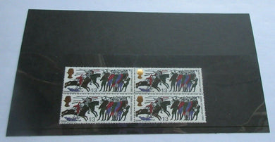 1966 BATTLE OF HASTINGS BLOCK OF 4 1/3 STAMPS MNH & CLEAR FRONTED STAMP HOLDER