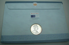 Load image into Gallery viewer, 1952-2002 THE QUEEN&#39;S GOLDEN JUBILEE MINT BUNC £5 COIN COVER &amp; STAMPS PNC
