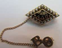 Load image into Gallery viewer, 1933 ALPHA DELTA PI SERORITY BROOCH WITH CHAPTER SAFTY CHAIN IN 14K GOLD
