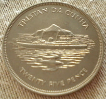 Load image into Gallery viewer, 1952-1977 QUEEN ELIZABETH II UNC TRISTAN DA CUNHA 25 PENCE CROWN COIN &amp; POUCH

