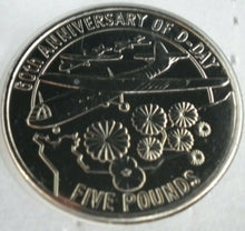 Load image into Gallery viewer, D-DAY OPERATION OVERLORD ROUTE TO VICTORY 2004 PROOF £5 COIN COVER PNC
