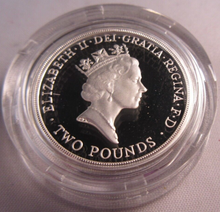 Load image into Gallery viewer, 1995 £2 PEACE DOVE AFTER WWII SILVER PROOF TWO POUND COIN BOXED IN RM BOX
