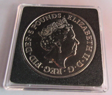 Load image into Gallery viewer, 2017 QUEEN ELIZABETH II HOUSE OF WINDSOR BUNC £5 FIVE POUND COIN QUAD CAP &amp; COA
