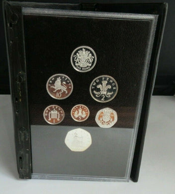 2008 ROYAL MINT DEFINATIVE SILVER PROOF 7 COIN SET IN BLACK ROYAL MINT BOOK