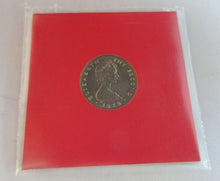 Load image into Gallery viewer, 1979 ISLE OF MAN £1 ONE POUND COIN IN ORIGINAL SEALED PACK
