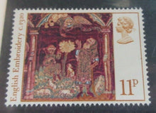 Load image into Gallery viewer, 1976 ENGLISH MEDIAEVAL EMBROIDERY BRITISH MINT STAMPS PRESENTATION PACK
