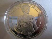 Load image into Gallery viewer, 2001 Turks &amp; Caicos .999 Silver Five Crowns Coin - Queen Mother
