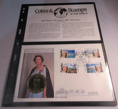 1992 40th ANNIVERSARY OF THE ACCESSION TO THE THRONE BUNC 5 CROWN COIN COVER PNC