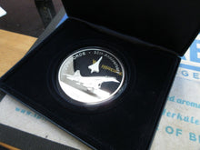 Load image into Gallery viewer, 2006 CONCORD 30TH ANNIVERSARY $25 COIN WITH PIECE OF CONCORD SET IN COIN BOX/COA
