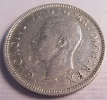 Load image into Gallery viewer, 1942 KING GEORGE VI EF+ .500 FLORIN TWO SHILLINGS WITH PROTECTIVE CLEAR FLIP
