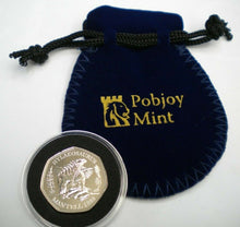 Load image into Gallery viewer, HYLAEOSAURUS MANTELL 1833 2020 50p Coin BUNC WITH INSERT, CAPSULE &amp; POUCH
