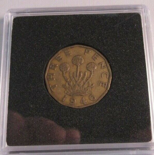 1946 GEORGE VI BRASS THRUPENCE THREE PENCE KEY DATE HOUSED IN QUAD CAPSULE CC9