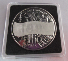 Load image into Gallery viewer, 2000 QEII MILLENNIUM HOLOGRAM DUAL DATE 2000 BUNC 5 RUPEES COIN CAPSULE &amp; COA
