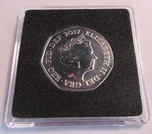 Load image into Gallery viewer, 2017 ISAAC NEWTON QEII BUNC 50P FIFTY PENCE COIN WITH QUAD CAPSULE &amp; COA
