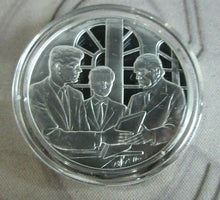 Load image into Gallery viewer, 1974 John Pinches Churchill Centenary Trust Silver Proof 1oz Medals
