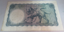 Load image into Gallery viewer, 1957 O&#39;BRIEN BRITANNIA FIVE POUND £5 NOTE FEB 1957 AEF D63 284721
