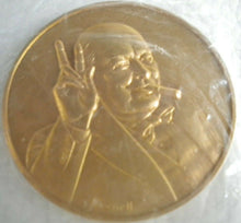Load image into Gallery viewer, THE CHURCHILL MEDALS 4 GOLD / STERLING SILVER MEDALS 1974 BY JOHN PINCHES COA
