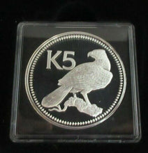 Load image into Gallery viewer, 1975 PAPUA NEW GUINEA NEW GUINEA EAGLE K5 SILVER PROOF 40mm COIN CAPSULE &amp; BOX

