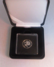Load image into Gallery viewer, Isle of Man 1980 925 Sterling Silver Proof £1 One Pound In Quad Box
