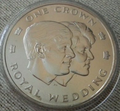 1986 ROYAL WEDDING TURKS & CAICOS UNC ONE CROWN COIN IN CLEAR CAPSULE