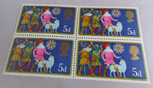 Load image into Gallery viewer, VARIOUS CHRISTMAS STAMPS X 13 MNH 1966-1968 IN CLEAR FRONTED STAMP HOLDER
