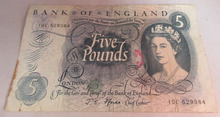 Load image into Gallery viewer, 1967 FFORDE FIVE POUND £5 NOTE VF JAN 1967 10C 529384
