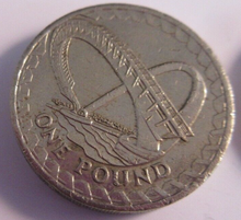Load image into Gallery viewer, 2004/5/6/7 Four ROYAL MINT £1 ONE POUND COINS BRIDGE EF-UNC WITH POUCH

