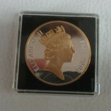 Load image into Gallery viewer, QEII SANDRINGHAM PALACE  2006  SILVER PROOF .999 SELECTIVE GOLD CROWN COIN
