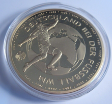 Load image into Gallery viewer, 2014 BRAZIL WORLD CUP 2015 GOLD PLATED PROOF MEDALLION CAPSULE &amp; CLEAR FLIP
