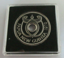 Load image into Gallery viewer, 1976 PAPUA NEW GUINEA RIVER &amp; SEA CROCODILES K1 PROOF 33mm COIN CAP &amp; BOX
