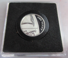 Load image into Gallery viewer, 2009 QEII SHIELD SECTION SILVER PROOF 1P ONE PENNY COIN IN BOX WITH COA
