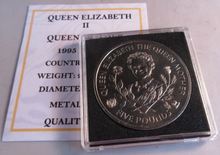 Load image into Gallery viewer, 1995 QUEEN MOTHER GUERNSEY BUNC £5 FIVE POUND CROWN COIN CAPSULE &amp; COA
