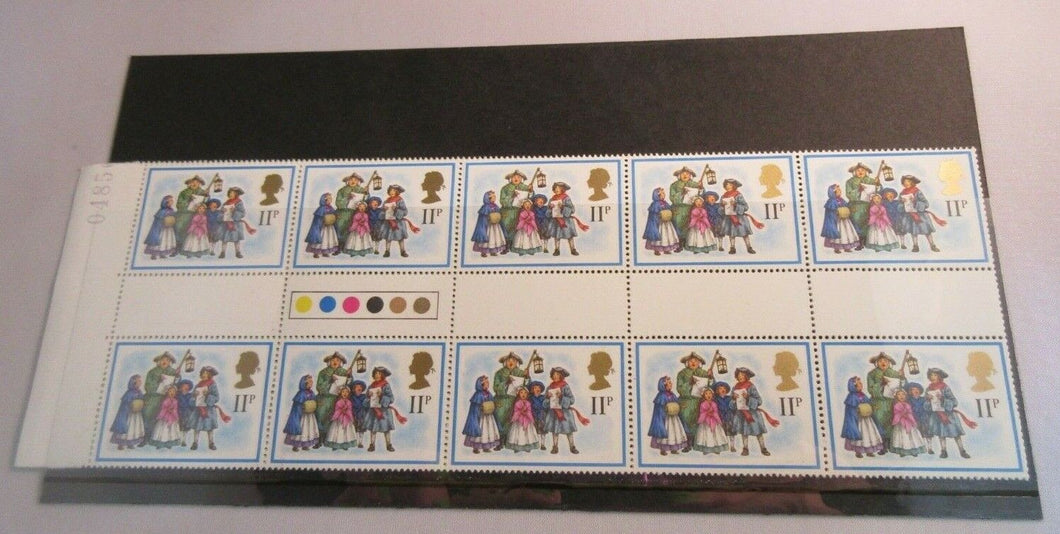 1978 CHRISTMAS CAROL SINGERS 11P GUTTER PAIRS 20 STAMPS MNH WITH TRAFFIC LIGHTS