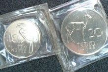 Load image into Gallery viewer, 1968 BANK OF ZAMBIA ROYAL MINT 5 COIN PROOF SET SEALED &amp; BOXED
