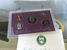 Load image into Gallery viewer, USA PROOF 5 COIN SET 1993 SANFASICO MINT KENEDY 1/2 DOLLAR - CENT US MINT
