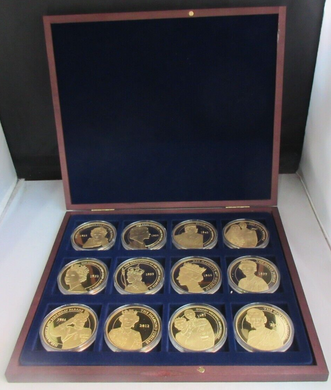 2012 PORTRAITS OF THE QUEEN GOLD PLATED PROOF MEDAL SET WITH COA & BOX 12 MEDALS