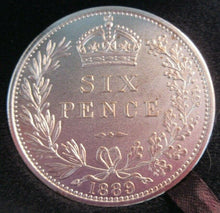 Load image into Gallery viewer, 1889 SIXPENCE SILVER PLATED MEDAL BEAUTIFULLY BOXED TOYE KENNING &amp; SPENCER LTD
