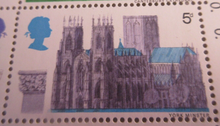 Load image into Gallery viewer, 1969 BRITISH ARCHITECTURE CATHEDRALS 5d  36 X STAMPS MNH WITH TRAFFIC LIGHTS
