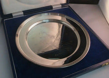 Load image into Gallery viewer, 1973 Solid Silver Plate Princess Anne Royal Wedding Roberts &amp; Dore Annigoni 8 OZ
