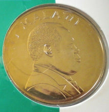 Load image into Gallery viewer, 1945-1995 NATIONS UNITED FOR PEACE MALAWI 5 KWACHA COMMEMORATIVE COIN &amp;INFO CARD
