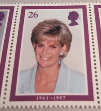 Load image into Gallery viewer, 1961-1997 DIANA PRINCESS OF WALES UNITED KINDOM STRIP OF 5 X 26P STAMPS MNH
