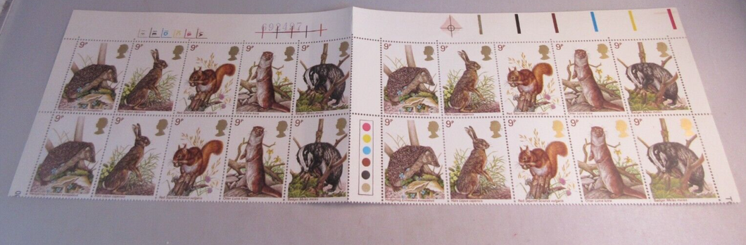 1977 BRITISH WILDLIFE 9p 20 X STAMPS MNH WITH TRAFFIC LIGHTS & STAMP HOLDER