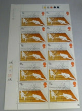 Load image into Gallery viewer, SQUASH 1977 11P BLOCK OF TEN STAMPS MNH WITH TRAFFIC LIGHTS
